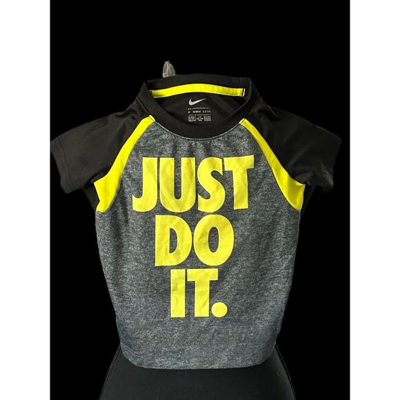 Nike "Just Do It"‎ 3T Black, Gray, Yellow T-Shirt - Picture 1 of 6